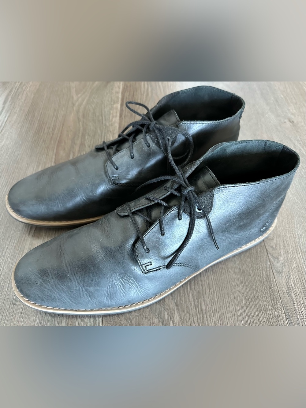 Timberland Men's Black Leather Lace-Up Chukka Boots